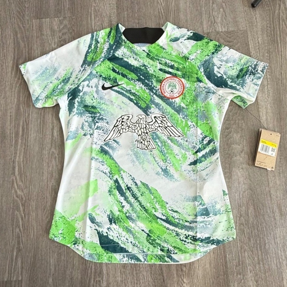 Nike Nigeria National Football‎ Team Soccer Jersey White Green Womens S SU23 Ht